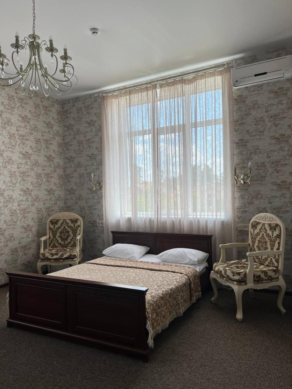 Borovik Hotel Novosilki Bagian luar foto